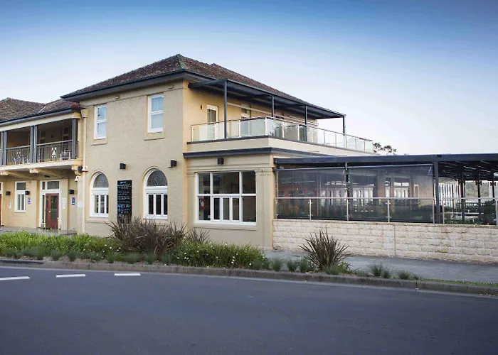 Huskisson Hotel