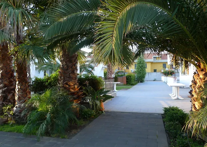 King'S House Hotel Resort