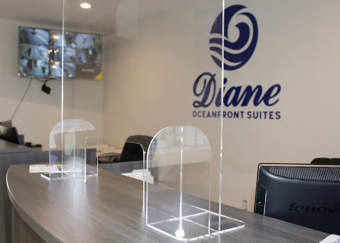 Diane Oceanfront Suites