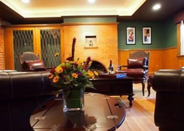 Patterson Inn