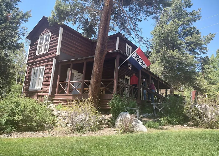 Western Riviera Lakeside Lodging Grand Lake