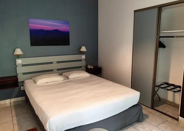 Hotel Exsel Floralys L'Etang-Sale