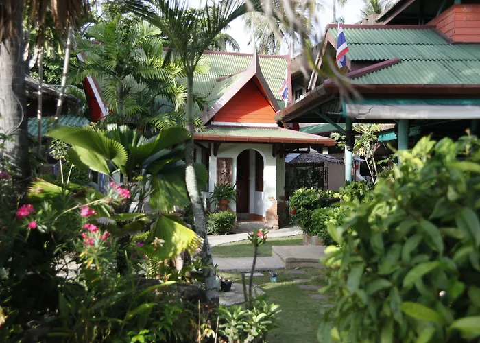 Friendship Beach Resort & Atmanjai Wellness Centre Rawai