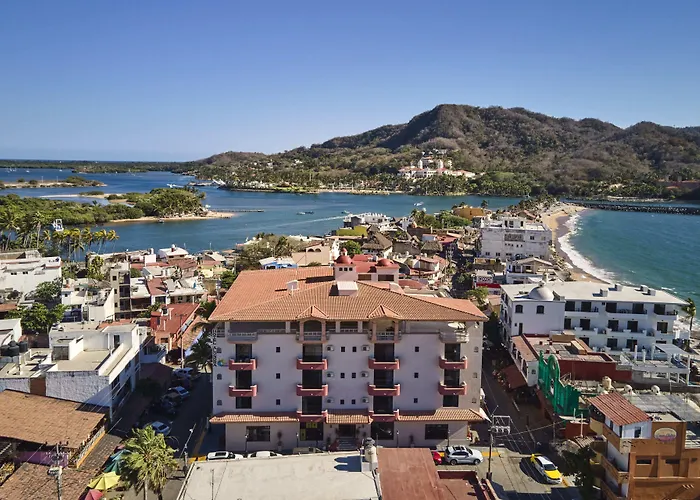 Hotel La Alondra Barra de Navidad