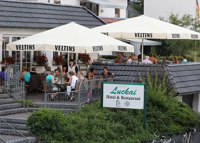 Luckai Hotel&Restaurant Inhaber Dennis Burmann Freienohl
