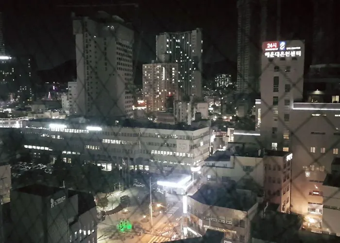 Popcorn Hostel Haeundae Ch'ongsap'o