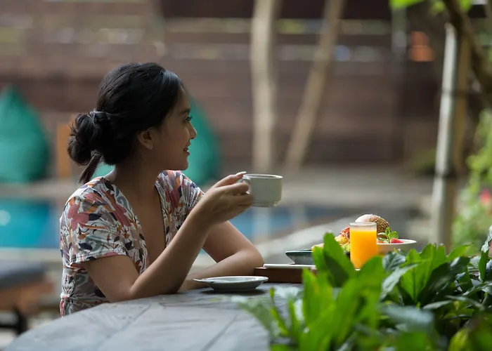 Grandmas Plus Hotel Airport Kuta Lombok