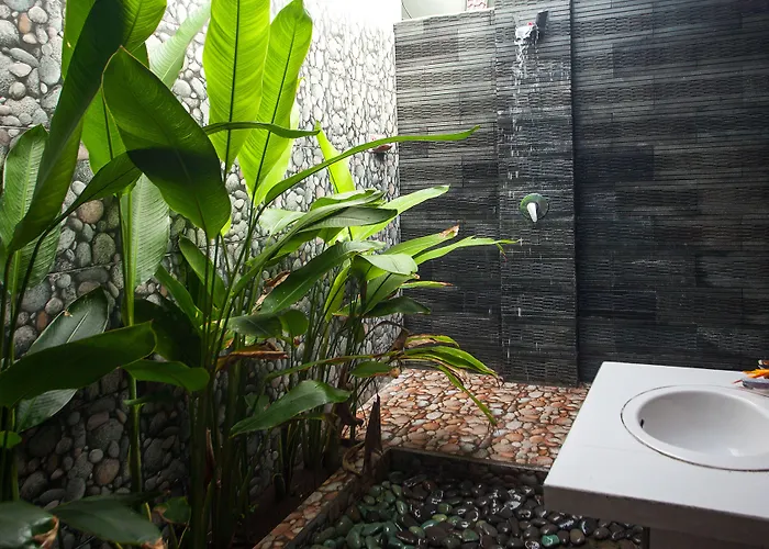 Poh Manis Lembongan Hotel