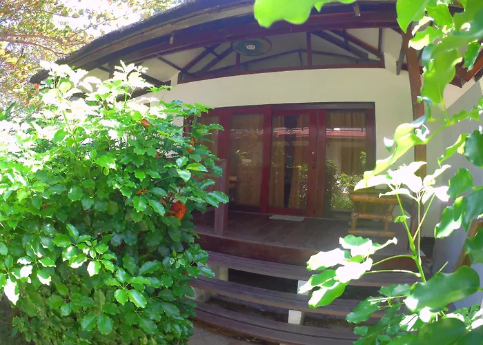Romantic Beach Villas General Luna 