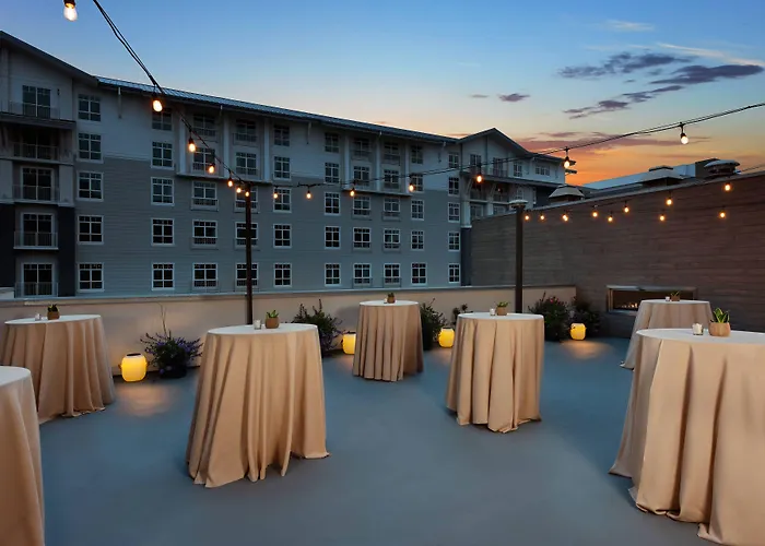 Springhill Suites By Marriott Oceanside Beach