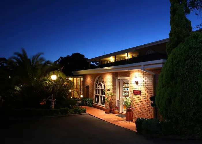 Summerhill Motor Inn (Adults Only)