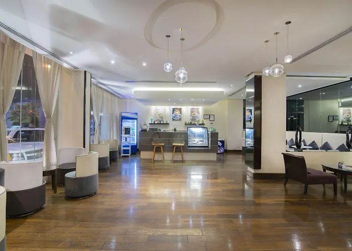 Golden Tulip Corniche