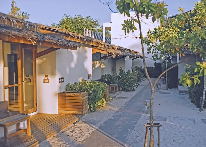 Escape Beach Resort - New Look & Improved Mae Nam