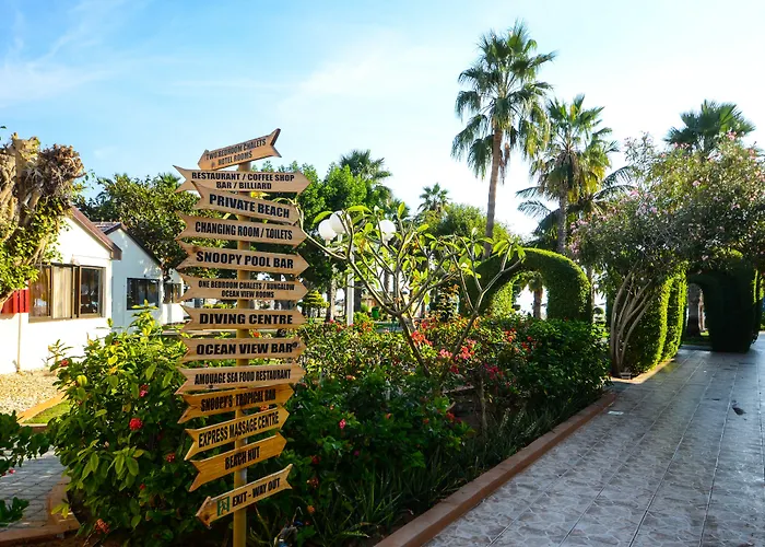 Sandy Beach Hotel & Resort Al Aqah