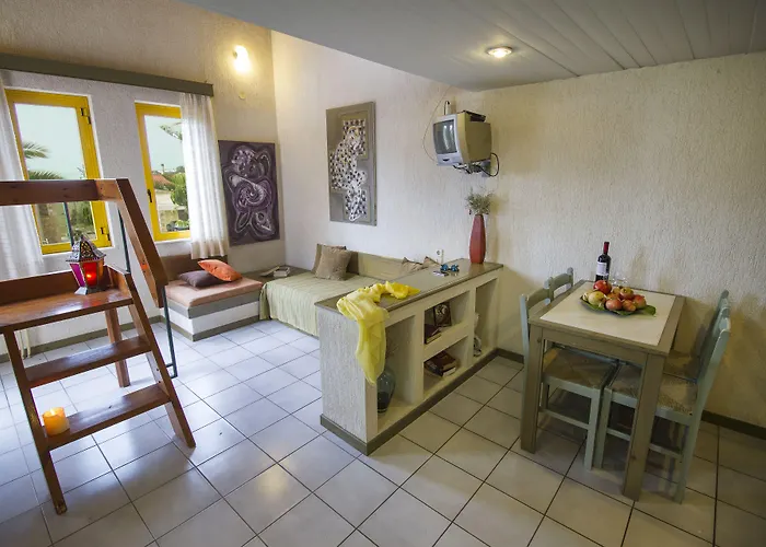 Lycasti Maisonettes