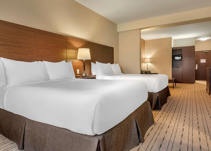 Best Western Plus, Bathurst & Suites