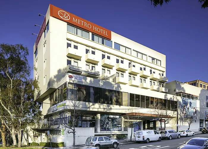 Metro Hotel Miranda