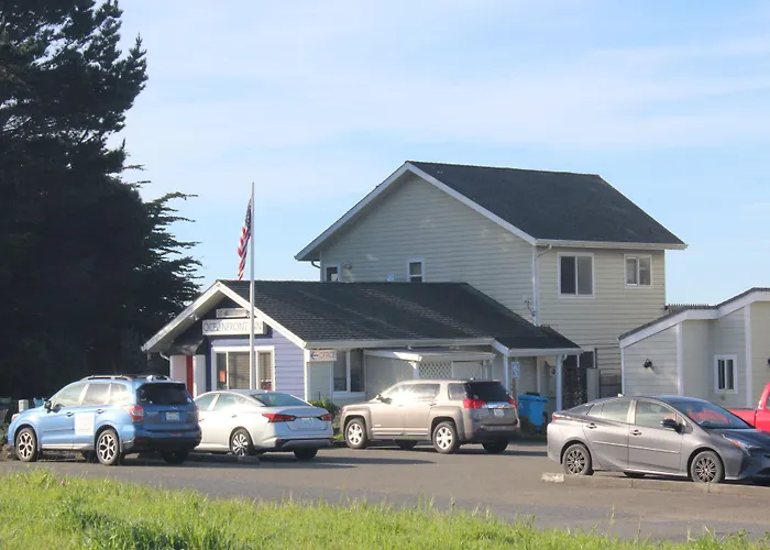 The Oceanfront Inn Shelter Cove