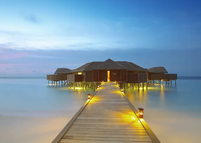 Lily Beach Resort And Spa Huvahendhoo Island