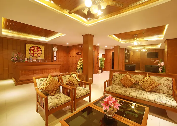 Lotus Hotel Patong