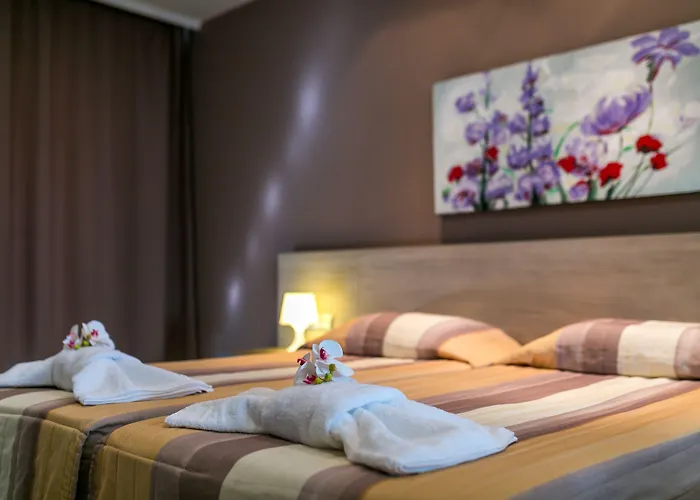 Crystallo Apartments Paphos