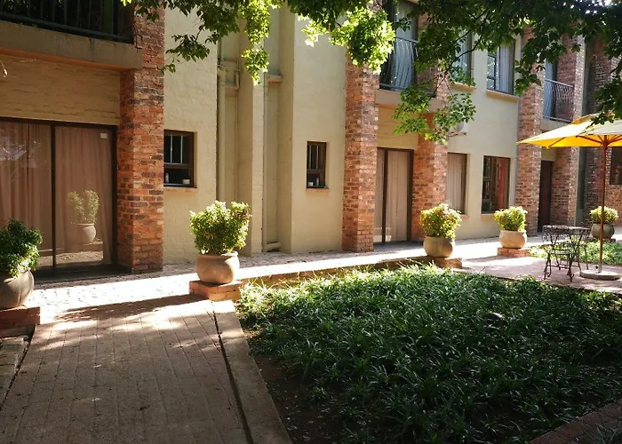 24 Onvrey Guest House