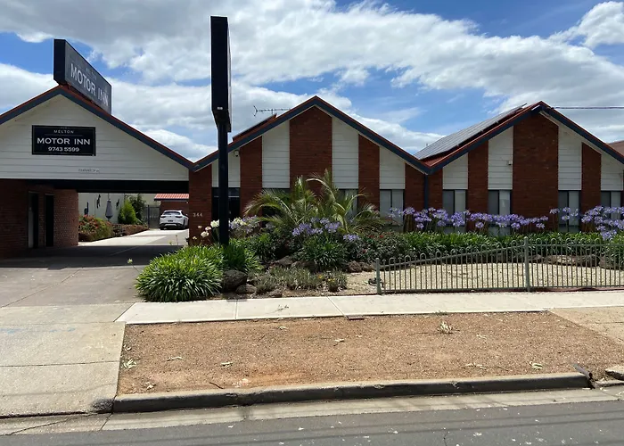Melton Motor Inn And Apartments