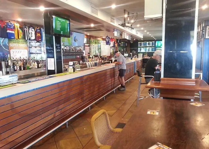 Grand Tasman Hotel