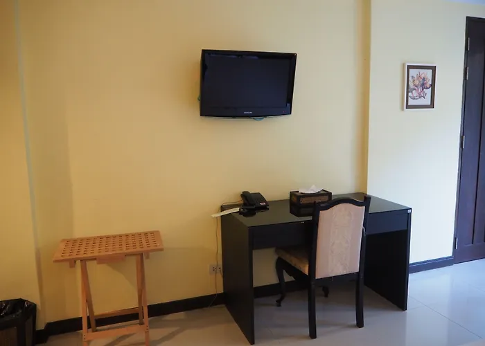 Il Mare Resort Pran Buri