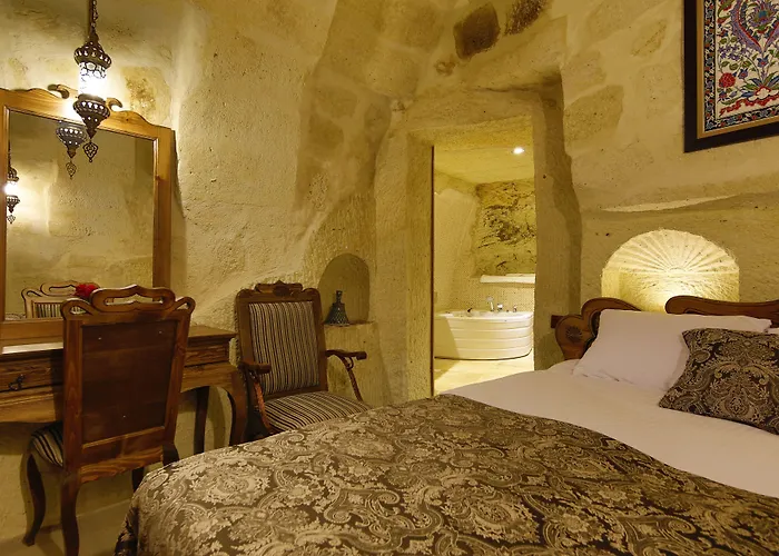 Fairyland Cave Hotel
