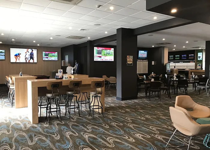 Mornington Hotel
