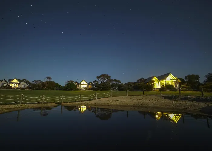 Bear Gully Coastal Cottages