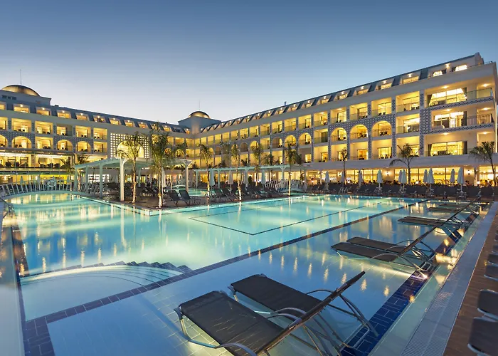 Karmir Resort & Spa Kemer