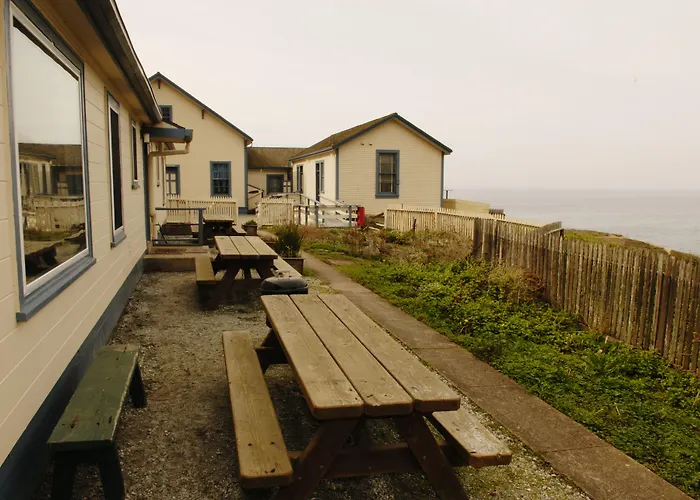 Hotel Hi Point Montara Lighthouse