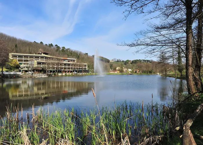 Hotel Lago Verde