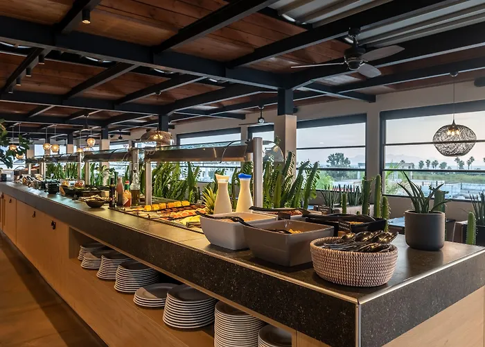 More Meni Residence & Suites Tigaki