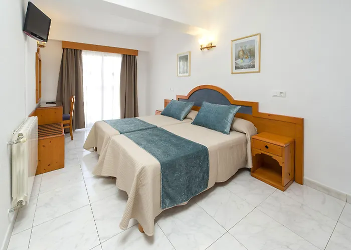 Hostal Marí San Antonio Abad