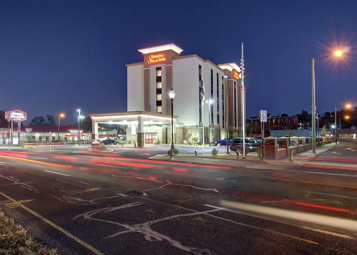 Hampton Inn & Suites Springfield Downtown