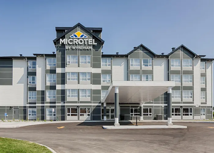 Microtel Casselman