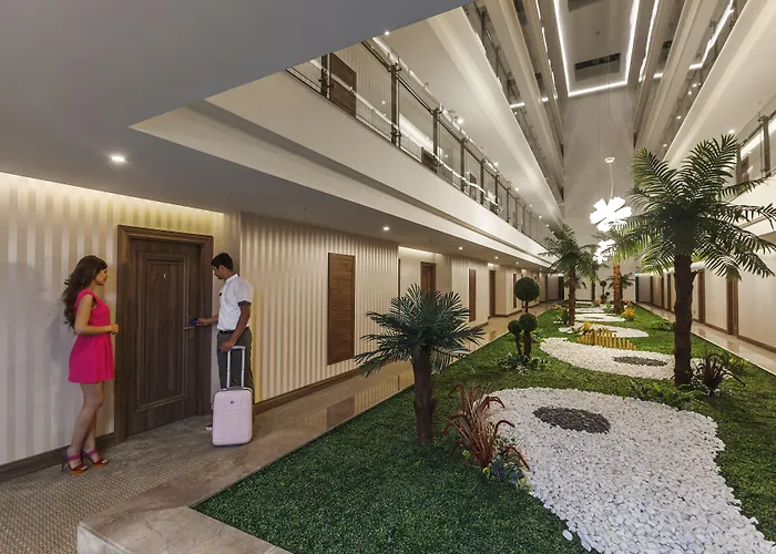 Luna Blanca Resort & Spa Side