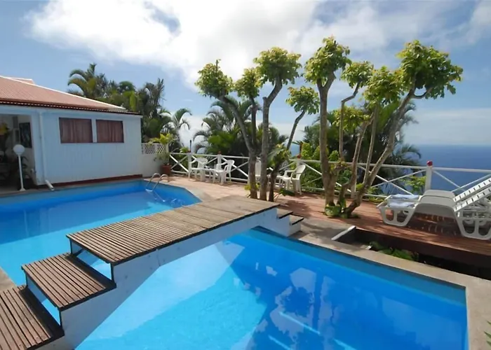El Momo Cottages