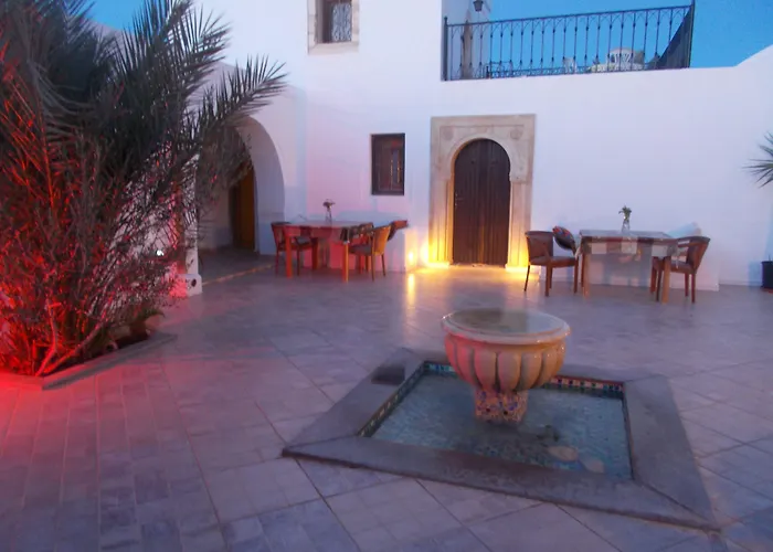 Maison Leila Midoun