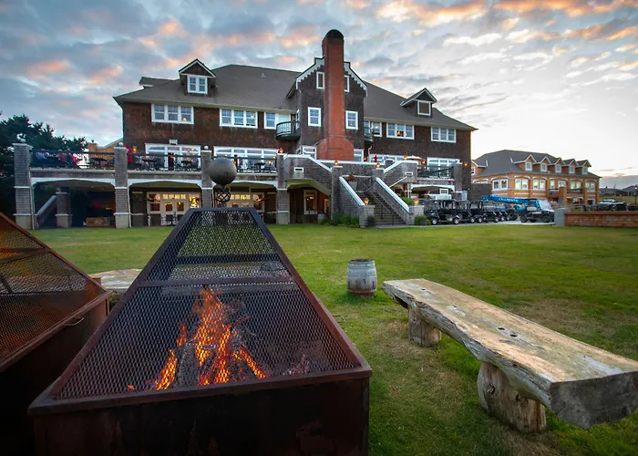 Mcmenamins Gearhart Hotel