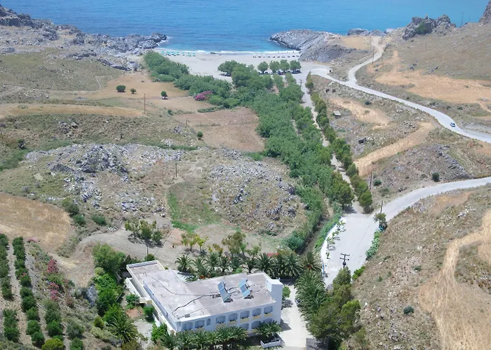 Ammoudi Hotel