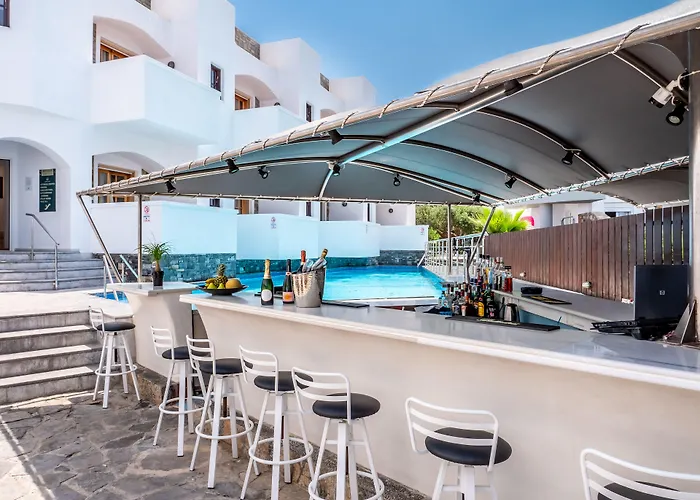 Elounda Alikes Suites & Studios