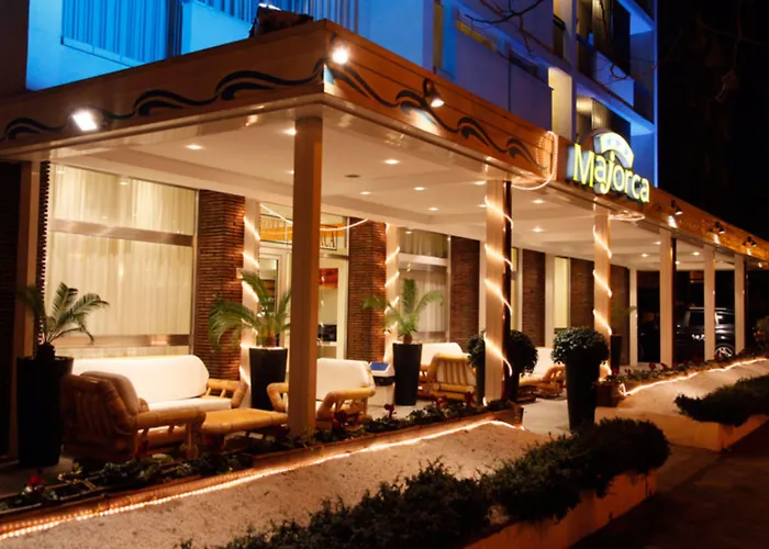 Hotel Majorca Sul Mare In Centro A Riccione Con Area Fitness