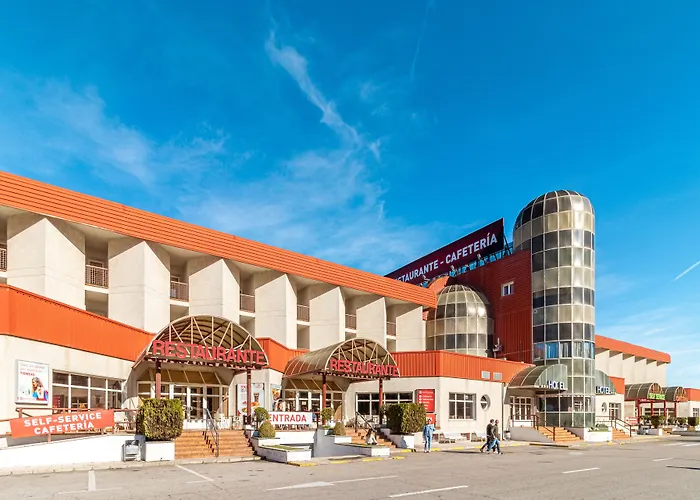 Hotel Abades Manzanil