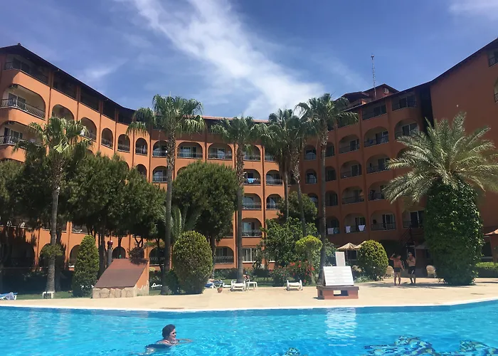 Club Turtas Beach Konaklı