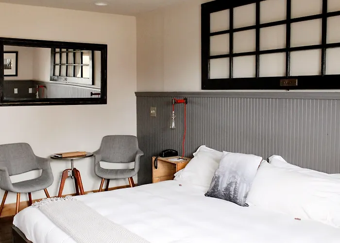 Inn At Discovery Coast Long Beach