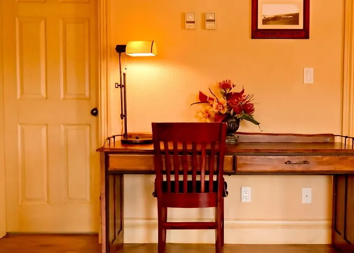 Third Mission Heritage Suites